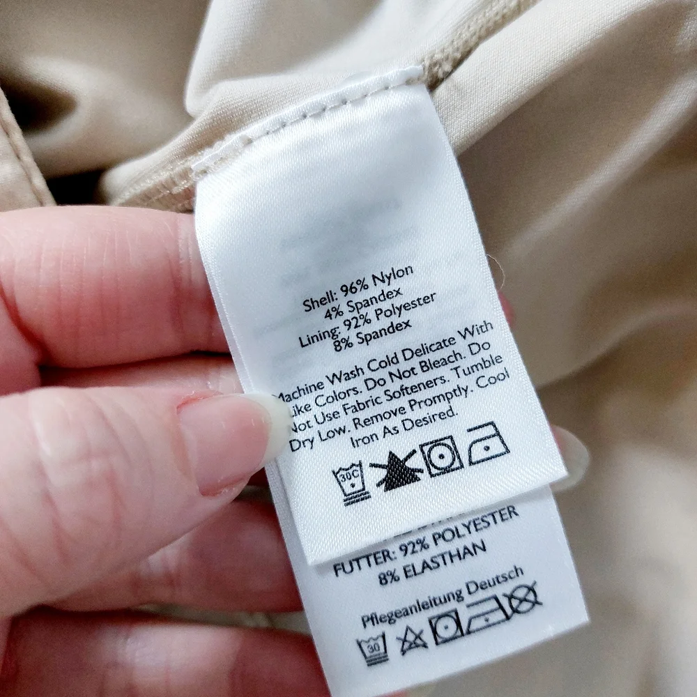 Khaki Skort/skirt athletic Eddie Bauer size 6 Travel,‎ hiking, athletic #1129